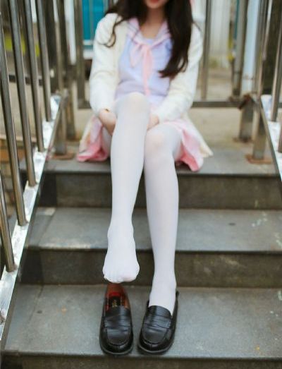 《漂亮的女邻居5》在线观看_1080P电视剧在线观看