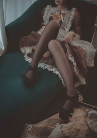 丰满雪白的女教师bd在线观看_高清完整版观看