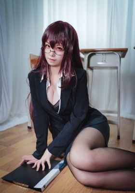 年的保姆4_蓝光在线手机播放